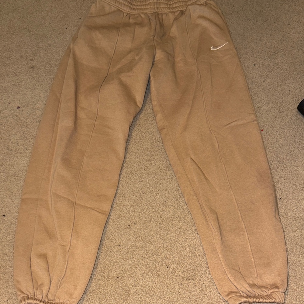 Nike Beige Sweatpants